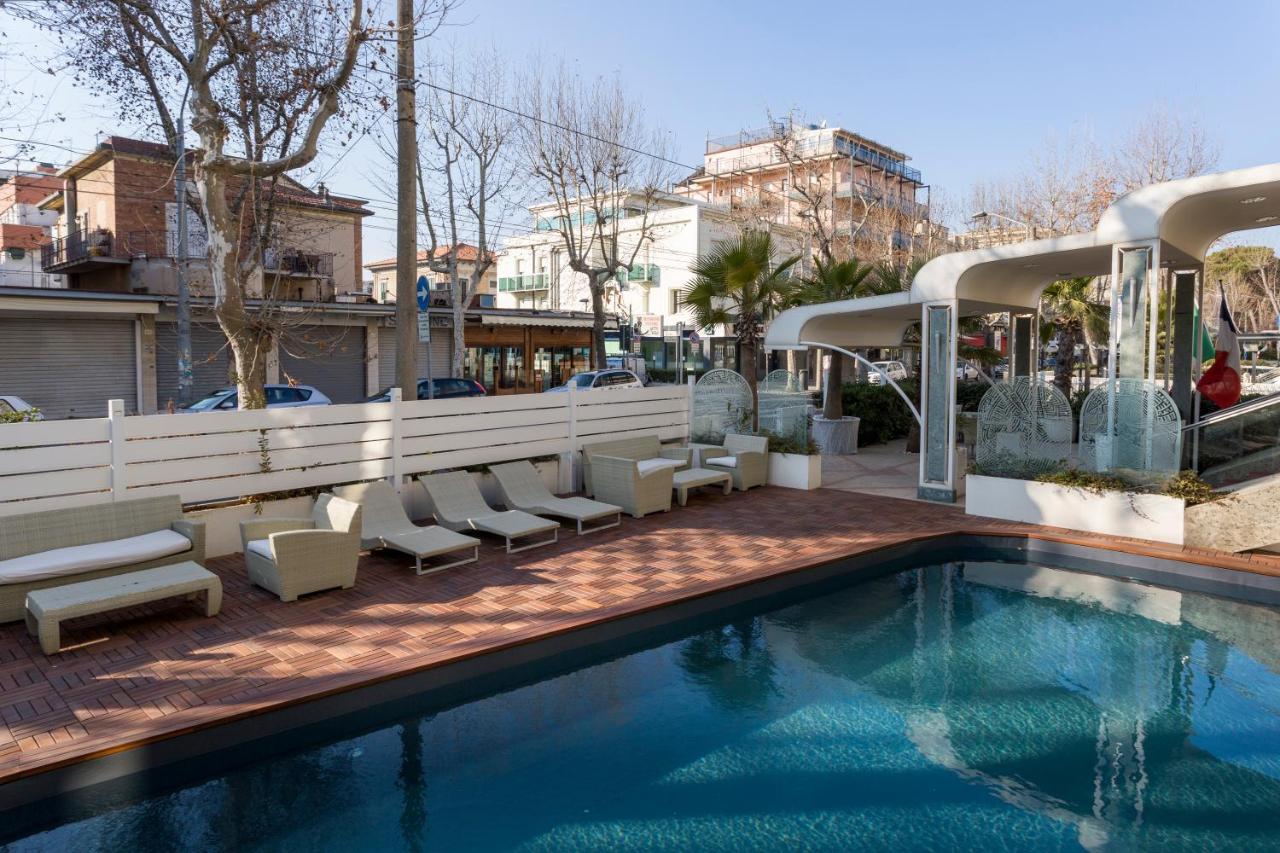 Best Western Maison B Hotel ريميني المظهر الخارجي الصورة